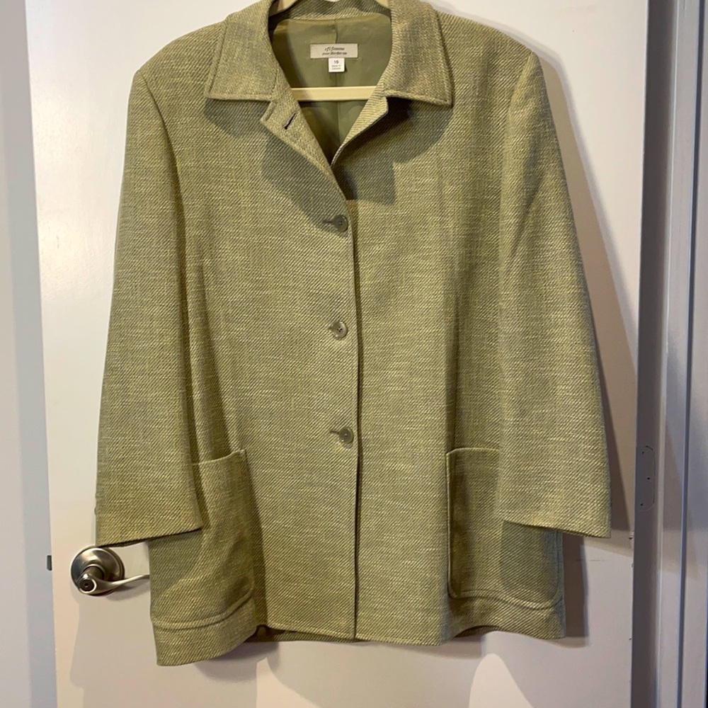 Sri femme pour Nordstrom fully lined green/gray/tan jacket. 60 wool/ 40 cotton.